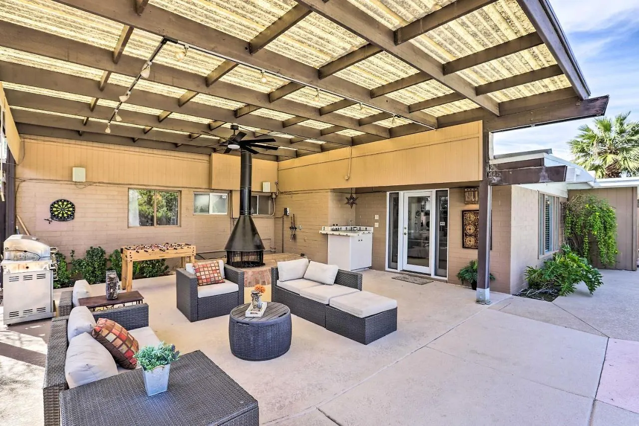 Holiday home Phoenix Home With Pool And Foosball, 7 Mi To Downtown